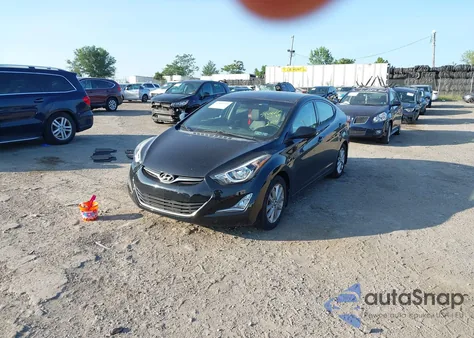2016 Hyundai Elantra Se z USA, uszkodzony, nr VIN 5NPDH4AE5GH773457